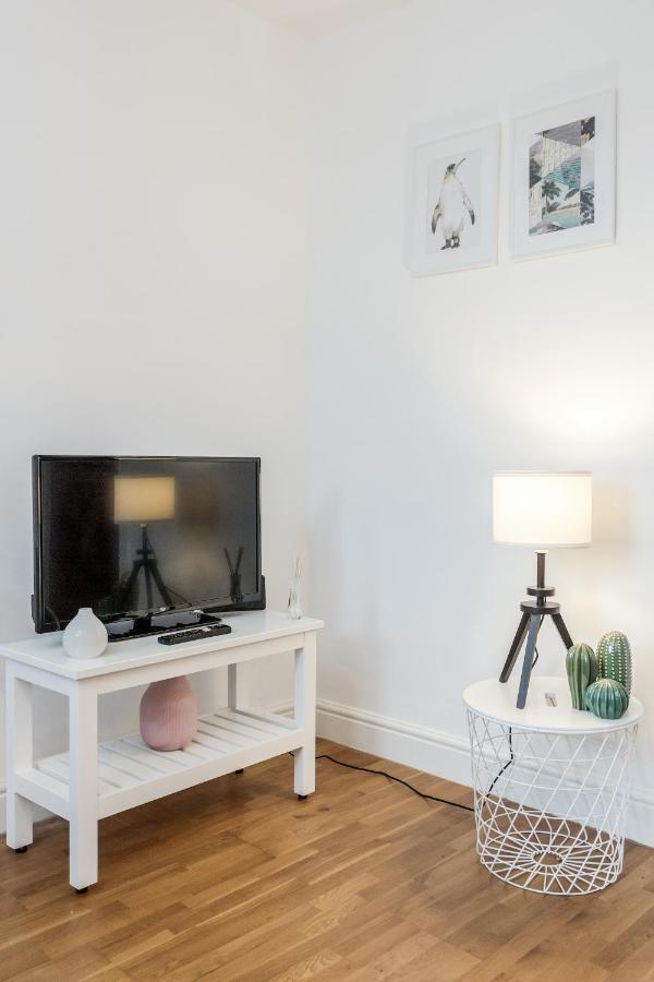 Welcomestay Clapham Junction 2 Bedroom Apartment Лондон Екстериор снимка