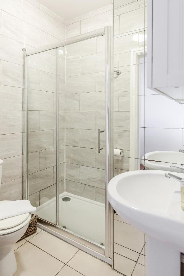 Welcomestay Clapham Junction 2 Bedroom Apartment Лондон Екстериор снимка